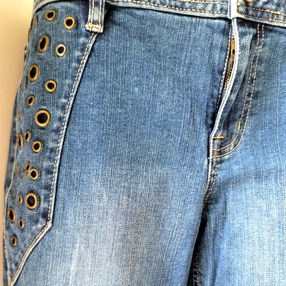 Allen B Capri Jeans Distressed Size 12 - Picture 2 of 11